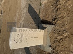 BAGHDAD (NORTH GATE) WAR CEMETERY - VICKERS, R